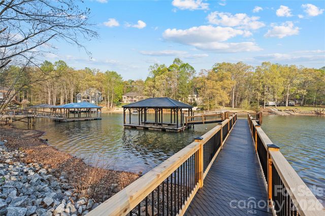 8806 Hearthstone Court, Terrell, NC 28682