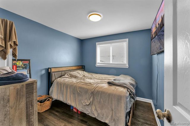 35831 Somerset Street, Westland, MI 48186