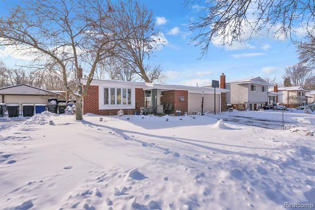 35831 Somerset Street, Westland, MI 48186