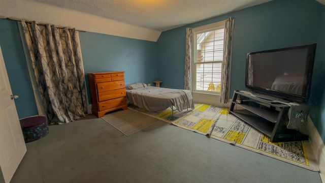 627 Lane Avenue, Grand Rapids, MI 49504