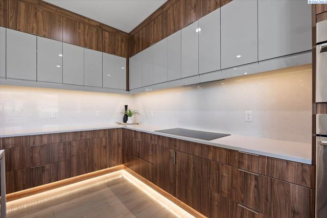 4126 Highview St, Richland, WA 99352