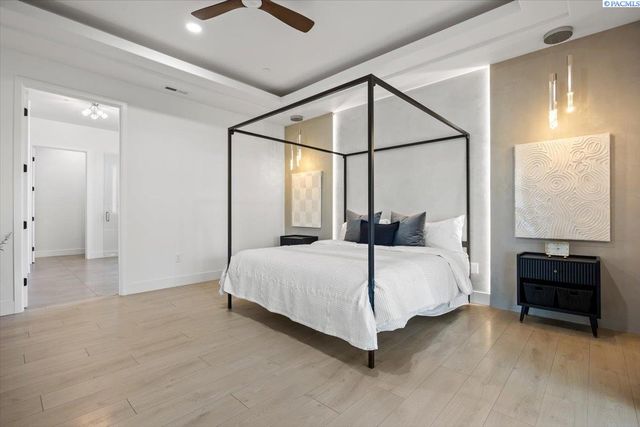 4126 Highview St, Richland, WA 99352