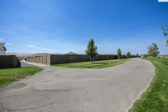 4126 Highview St, Richland, WA 99352