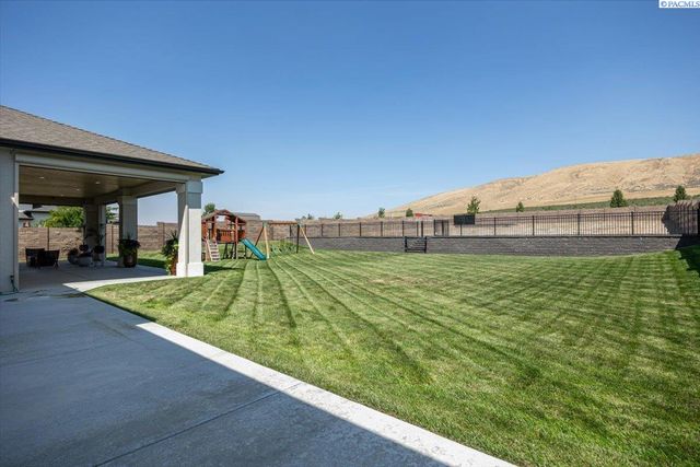 4126 Highview St, Richland, WA 99352
