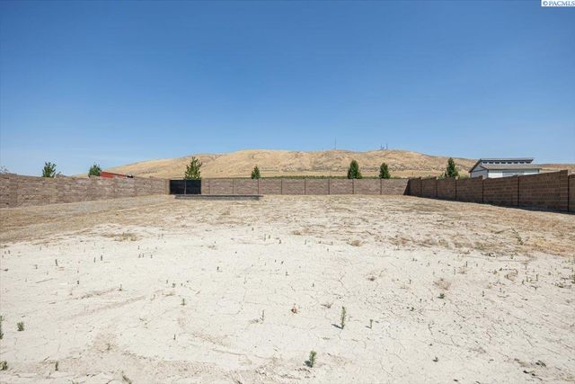 4126 Highview St, Richland, WA 99352