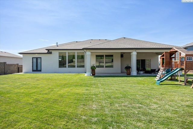 4126 Highview St, Richland, WA 99352
