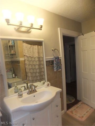 5906 Velma Avenue, Parma, OH 44129