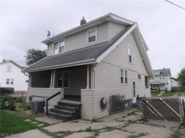 5906 Velma Avenue, Parma, OH 44129