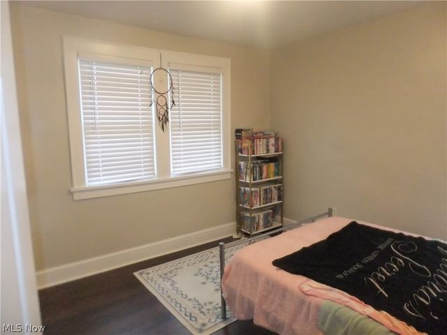 5906 Velma Avenue, Parma, OH 44129