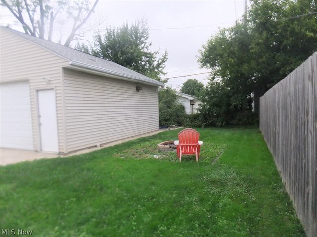 5906 Velma Avenue, Parma, OH 44129