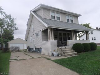 5906 Velma Avenue, Parma, OH 44129