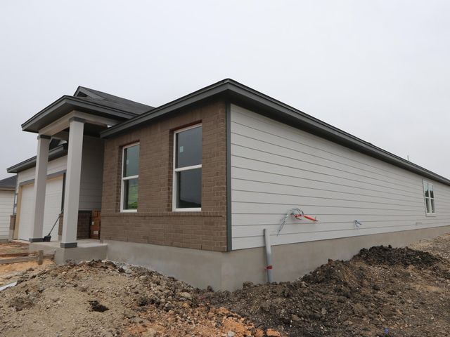 9221 Furman DR, Austin, TX 78747