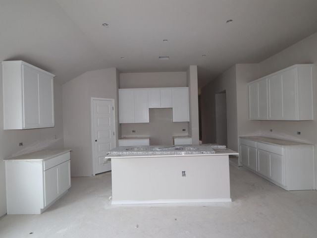 9221 Furman DR, Austin, TX 78747