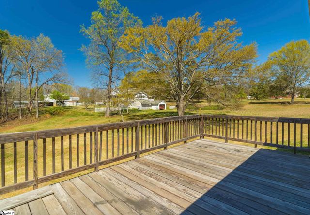 850 Forest Street, Jonesville, SC 29353