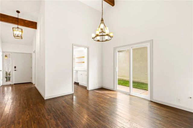 25011 Sunset West, Laguna Hills, CA 92653