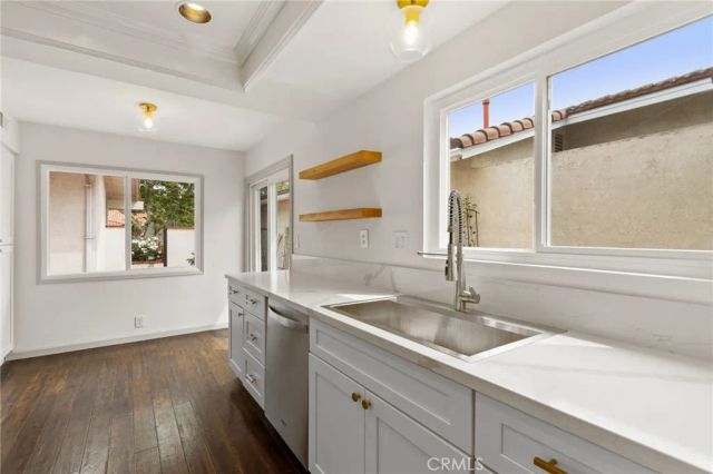 25011 Sunset West, Laguna Hills, CA 92653