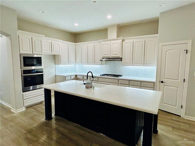 4813 Choke Canyon Drive, Mcallen, TX 78504