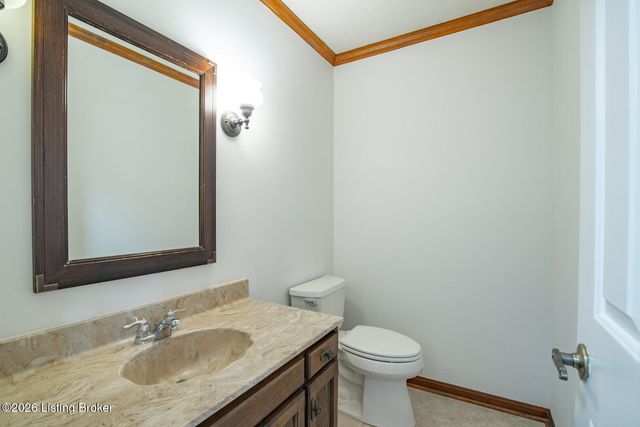 697 Saint Andrews Rd, Brandenburg, KY 40108