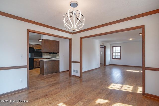 697 Saint Andrews Rd, Brandenburg, KY 40108