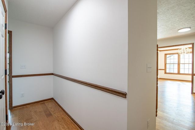 697 Saint Andrews Rd, Brandenburg, KY 40108