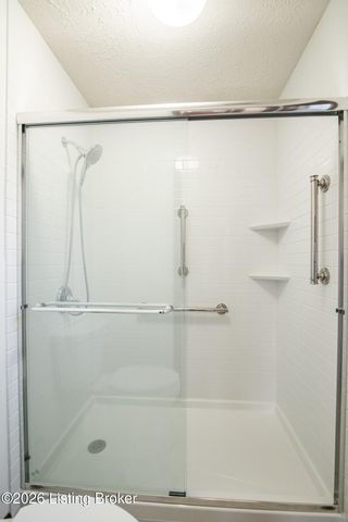 697 Saint Andrews Rd, Brandenburg, KY 40108