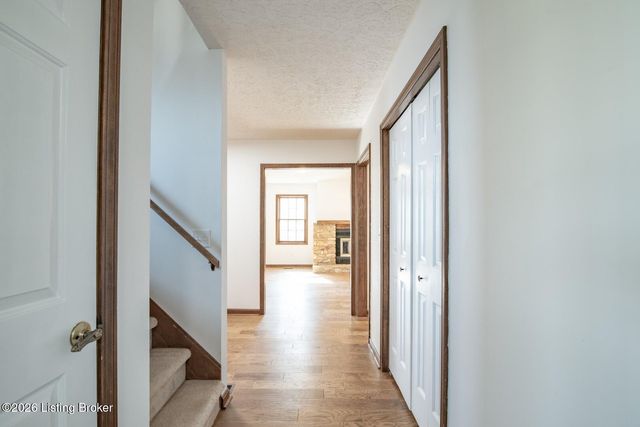 697 Saint Andrews Rd, Brandenburg, KY 40108