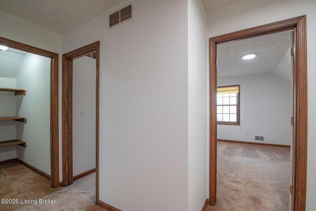 697 Saint Andrews Rd, Brandenburg, KY 40108