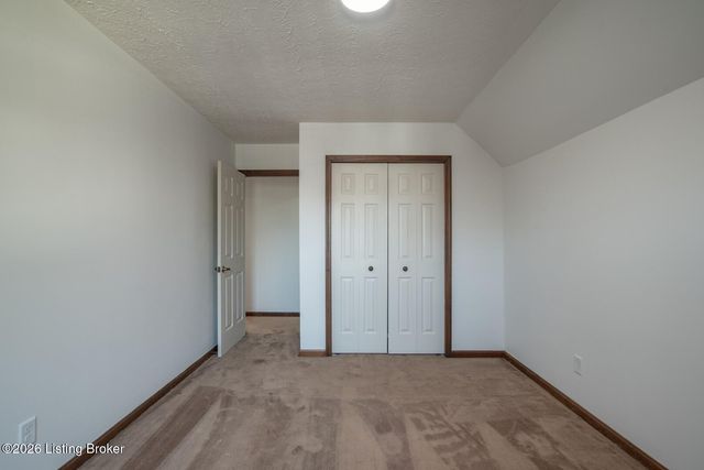 697 Saint Andrews Rd, Brandenburg, KY 40108