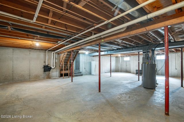 697 Saint Andrews Rd, Brandenburg, KY 40108