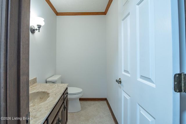 697 Saint Andrews Rd, Brandenburg, KY 40108