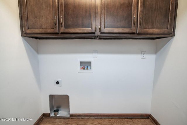 697 Saint Andrews Rd, Brandenburg, KY 40108