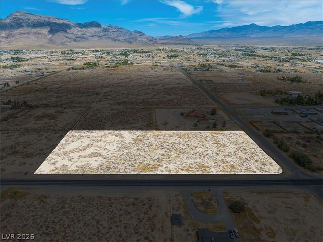 2560 West Bell Vista Avenue, Pahrump, NV 89060
