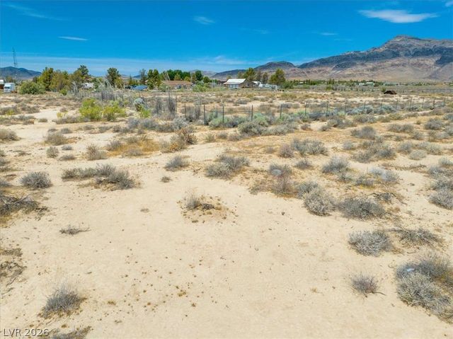 2560 West Bell Vista Avenue, Pahrump, NV 89060