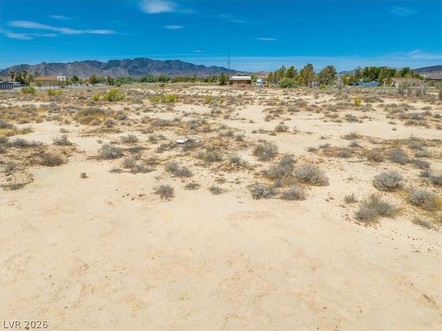 2560 West Bell Vista Avenue, Pahrump, NV 89060