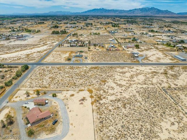 2560 West Bell Vista Avenue, Pahrump, NV 89060
