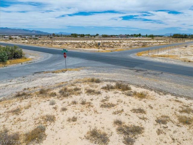 2560 West Bell Vista Avenue, Pahrump, NV 89060