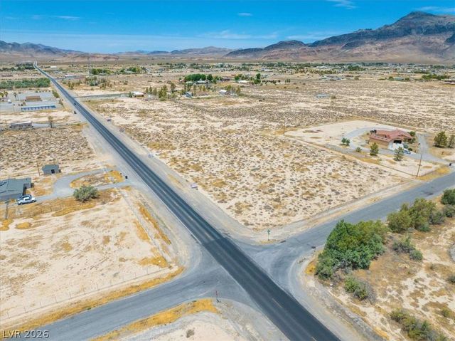 2560 West Bell Vista Avenue, Pahrump, NV 89060