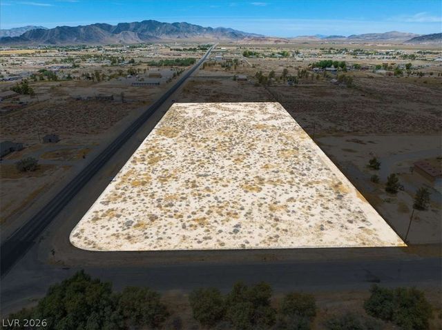 2560 West Bell Vista Avenue, Pahrump, NV 89060