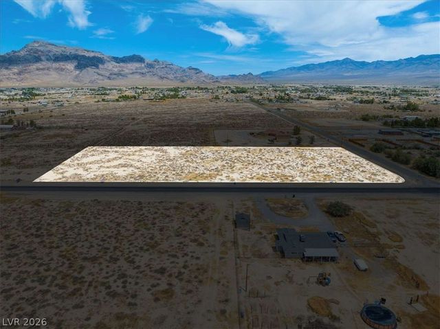 2560 West Bell Vista Avenue, Pahrump, NV 89060