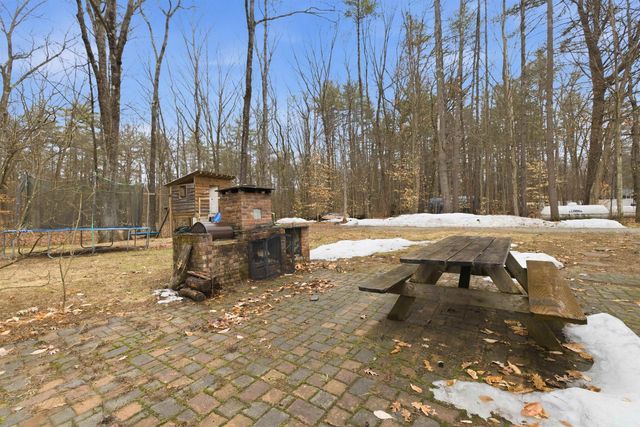 49 Forest Lane, Boscawen, NH 03303