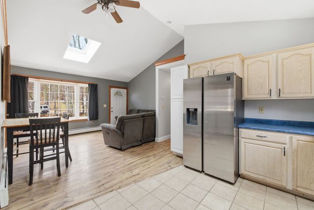 49 Forest Lane, Boscawen, NH 03303