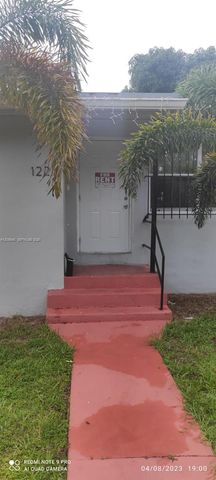 1225 NW 127th St, North Miami, FL 33167