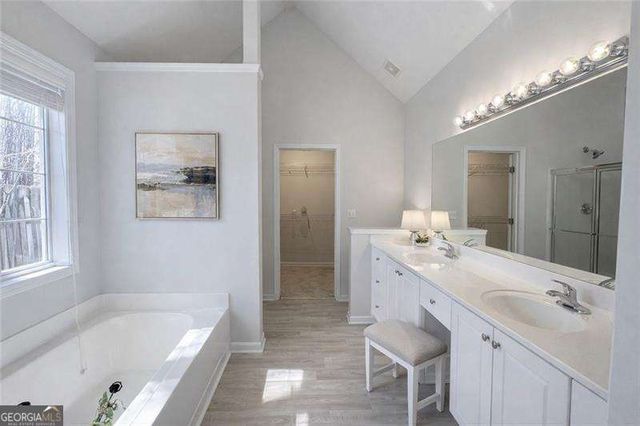 5623 Wandering Vine Lane SE, Mableton, GA 30126