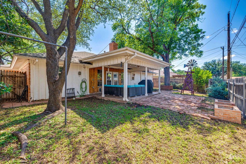 Image 31 of property listing at 3108 Oak Forest Drive, San Angelo, TX 76904
