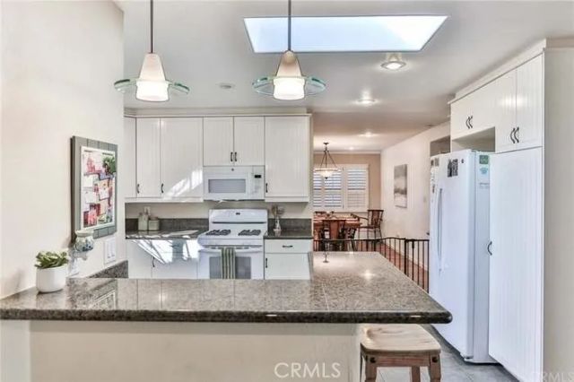 15432 Salisbury Lane, Huntington Beach, CA 92647
