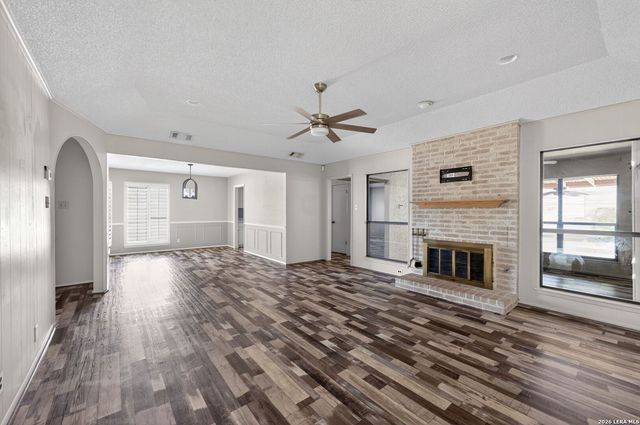 5801 Royal Club, San Antonio, TX 78239