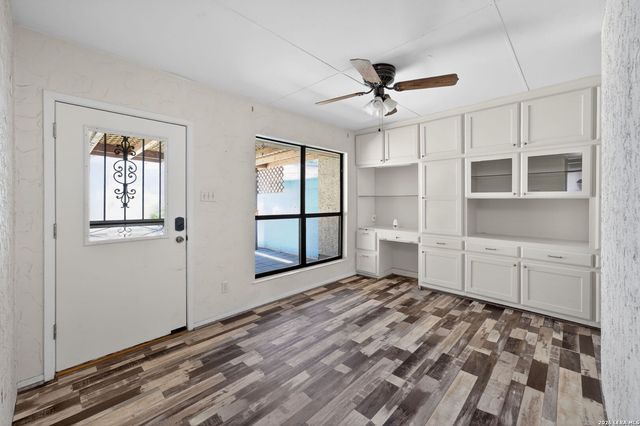 5801 Royal Club, San Antonio, TX 78239