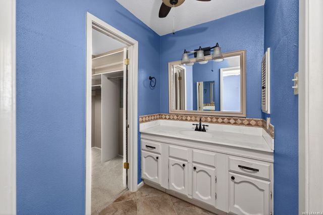 5801 Royal Club, San Antonio, TX 78239