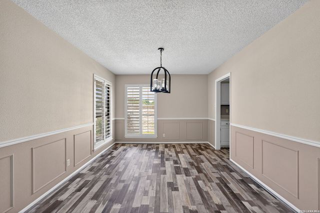 5801 Royal Club, San Antonio, TX 78239