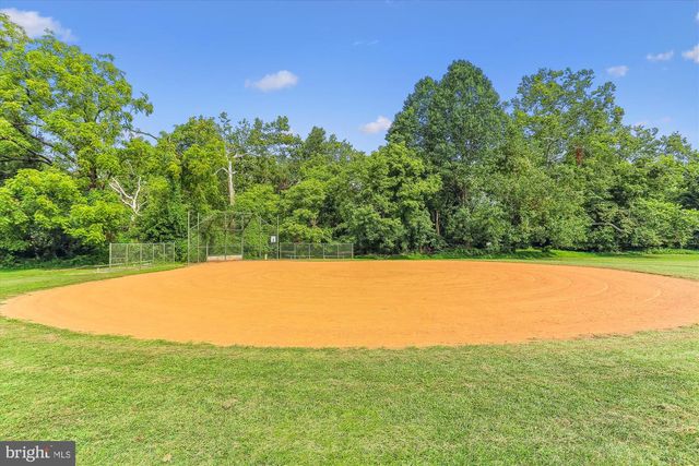 4717 TOPPING RD, Rockville, MD 20852